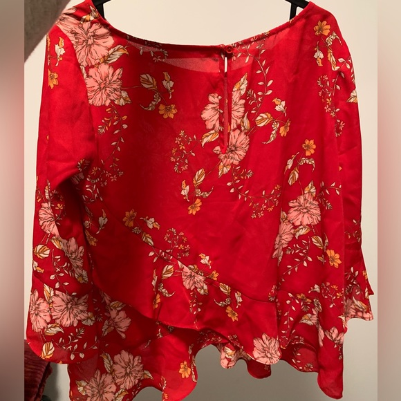 Bloom with a View blouse - Picture 3 of 4